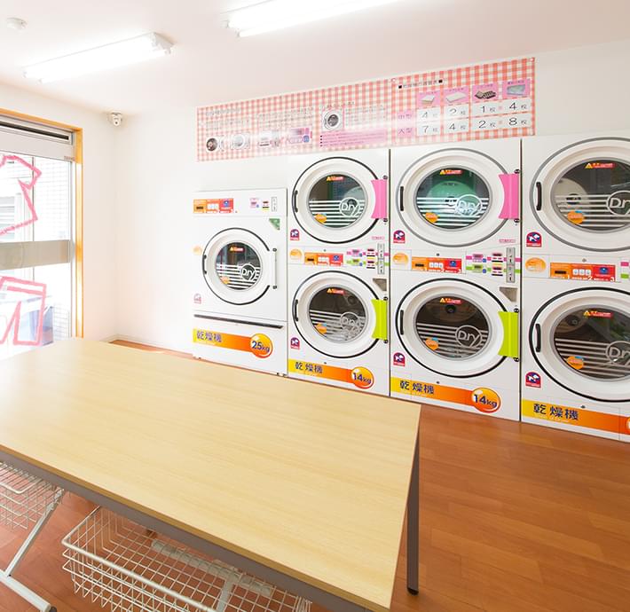 お湯でしっかり洗浄ガス温風でふんわり乾燥